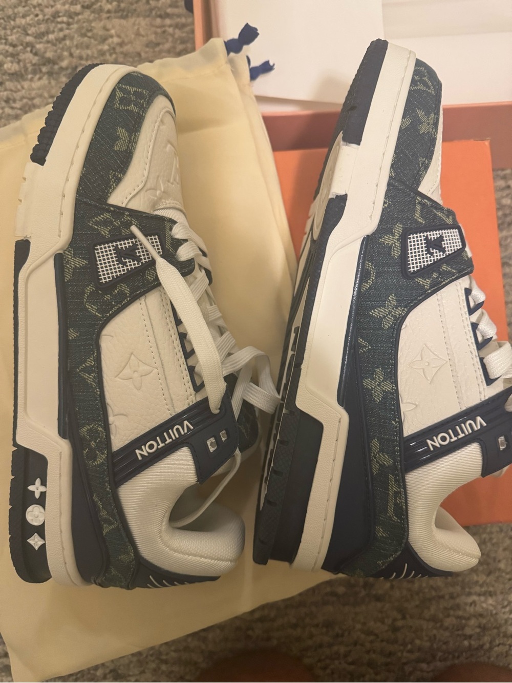 Louis Vuitton White & Navy Monogram Runner Sneakers - Picture 4 of 6